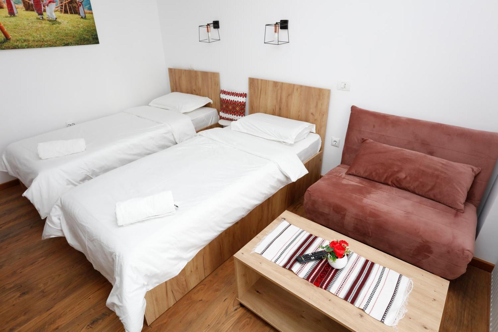 Traditional Romanian Apartments بوخارست المظهر الخارجي الصورة